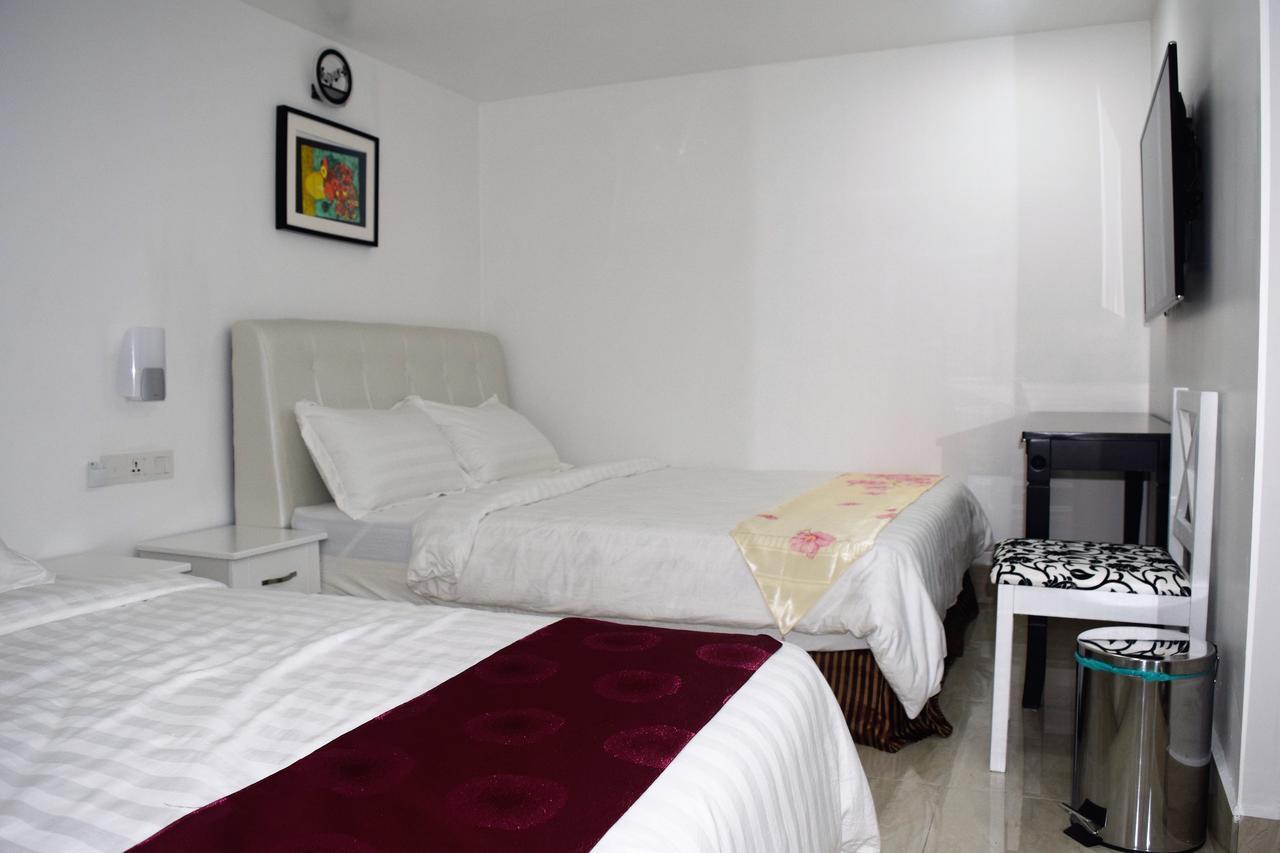 S Rose Hotel Sepang Exterior foto